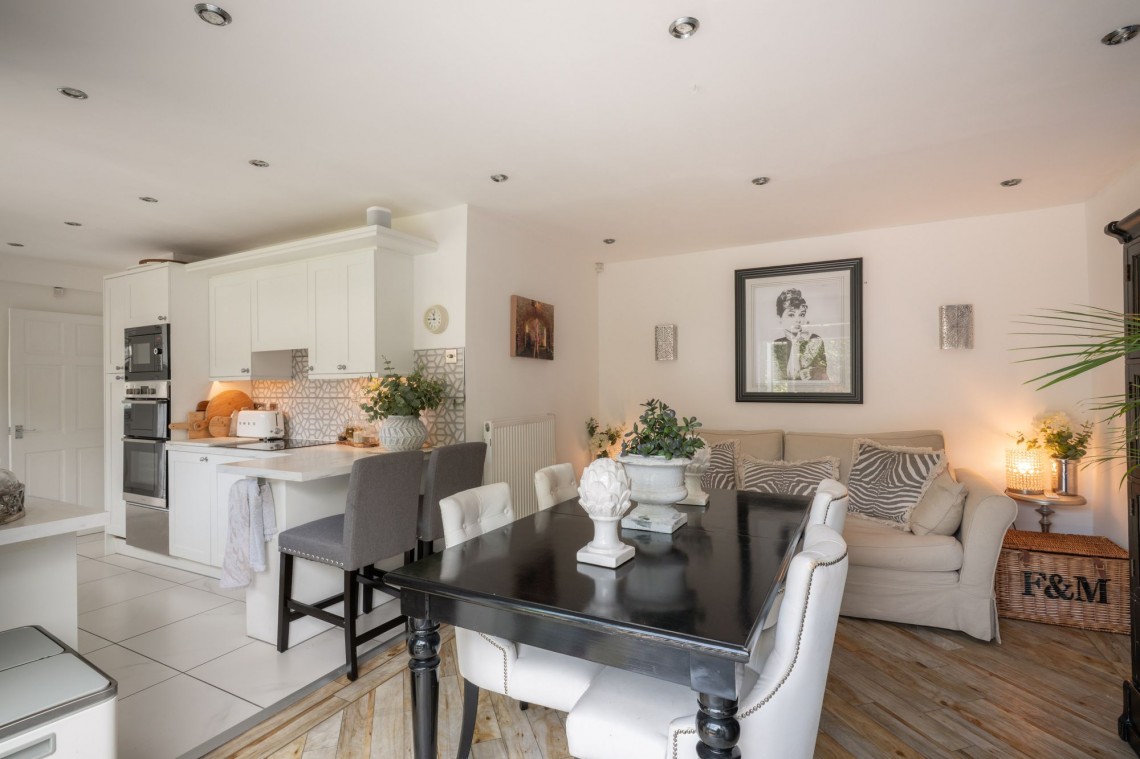 Images for Eastleigh, Skelmersdale, WN8