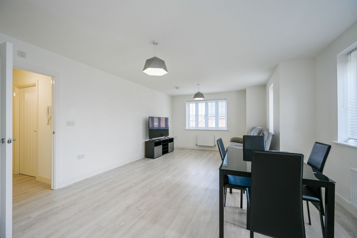 Images for High Grove Park, High Grove Court High Grove Park, L40