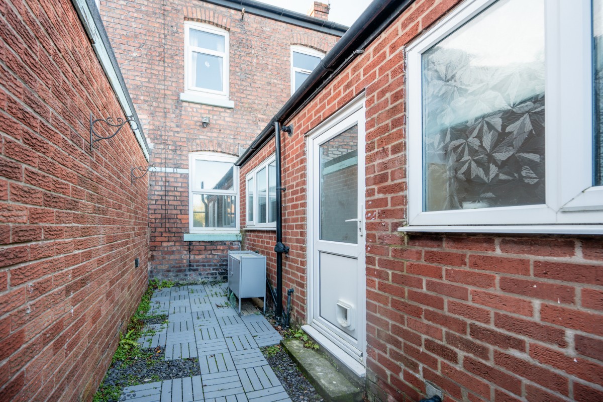 Images for Halsall Lane, Ormskirk