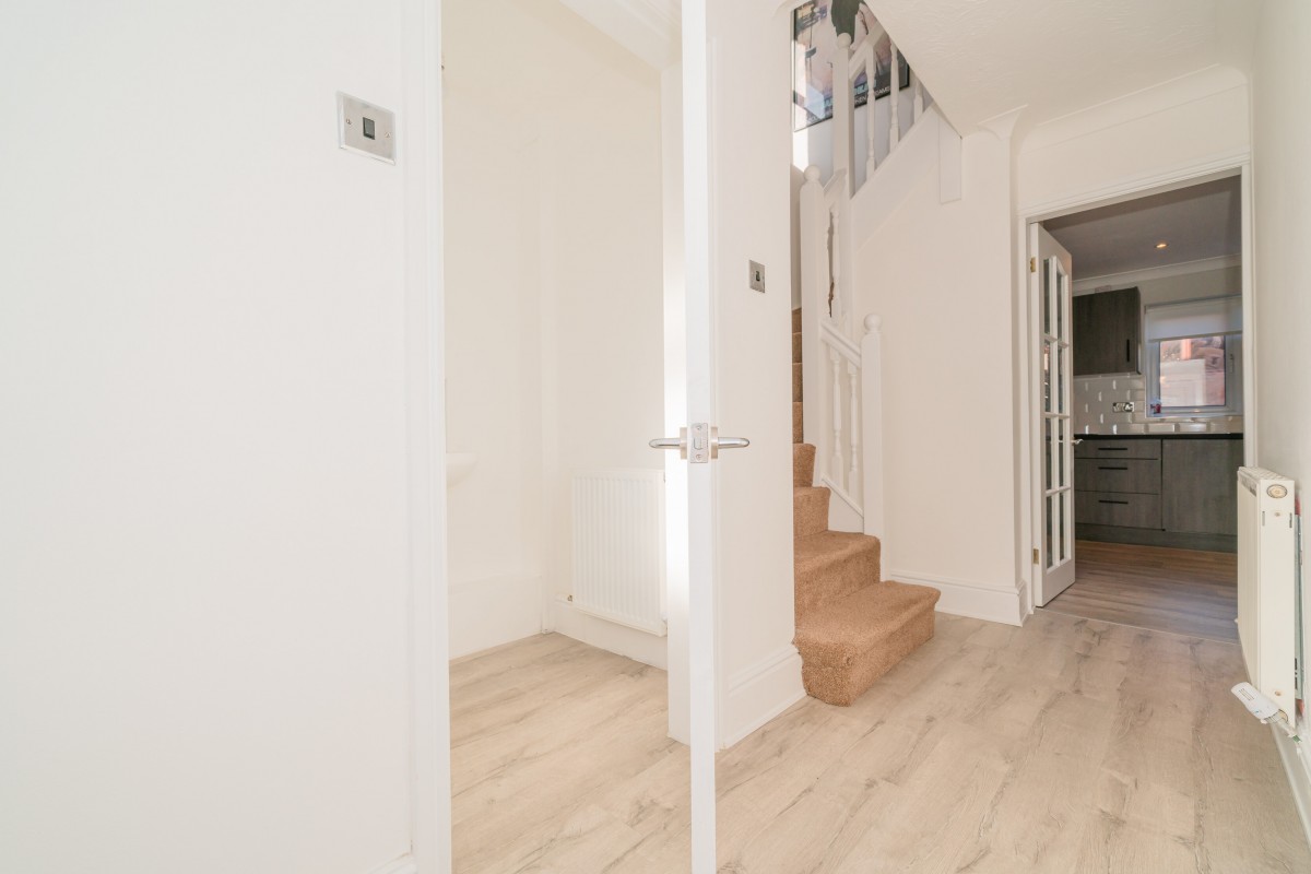 Images for Hunts Field, Clayton le Woods