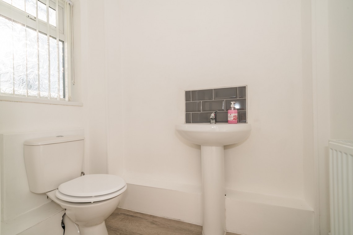 Images for Hunts Field, Clayton le Woods