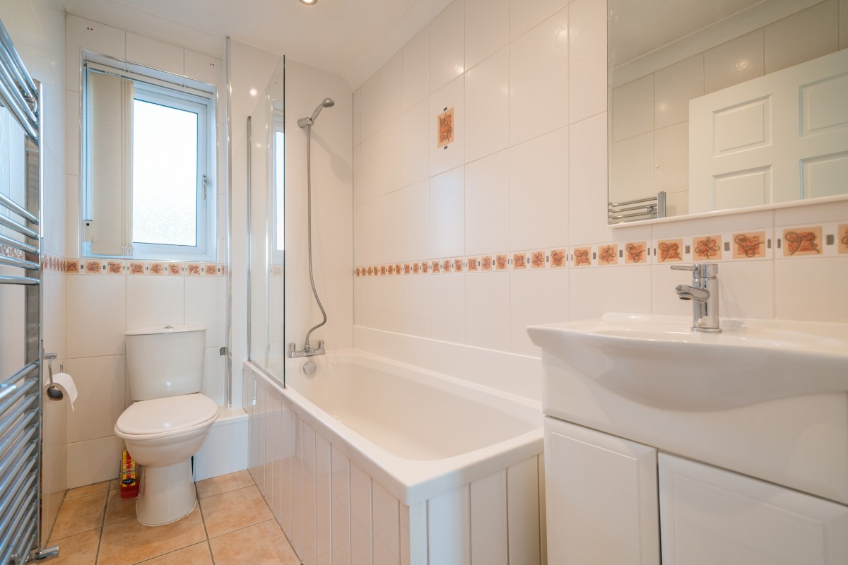 Images for Hunts Field, Clayton le Woods