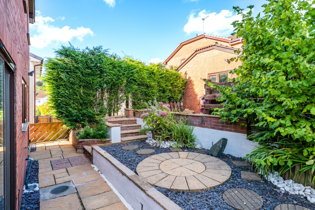 Images for Hunts Field, Clayton le Woods