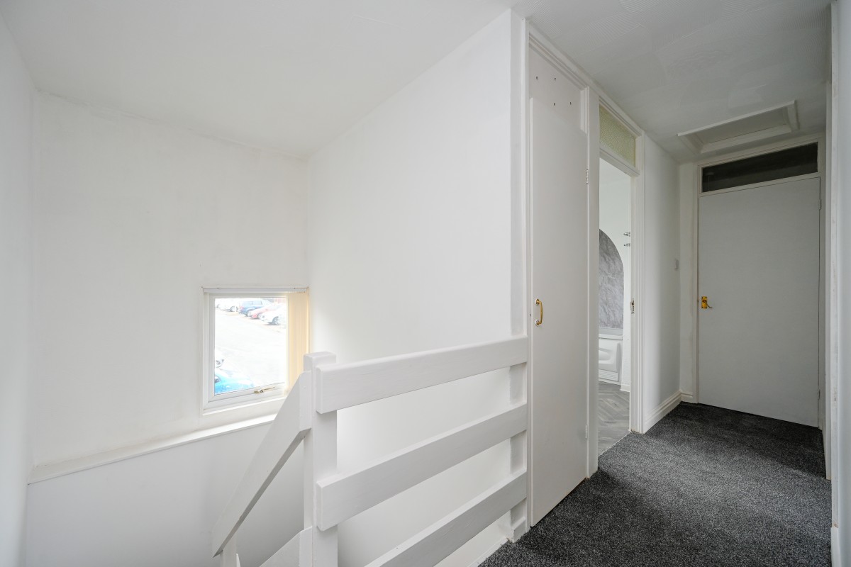 Images for Whitestocks, Skelmersdale