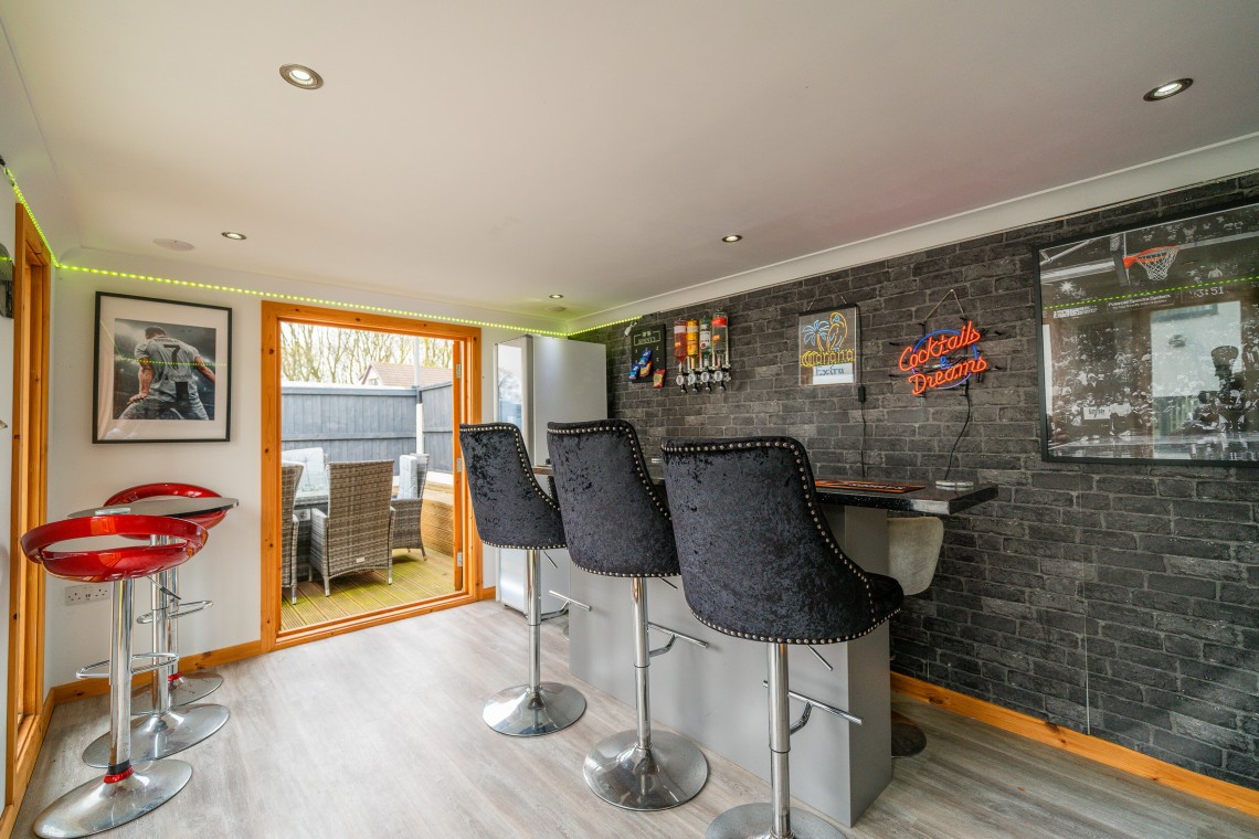 Images for Eastleigh, Skelmersdale