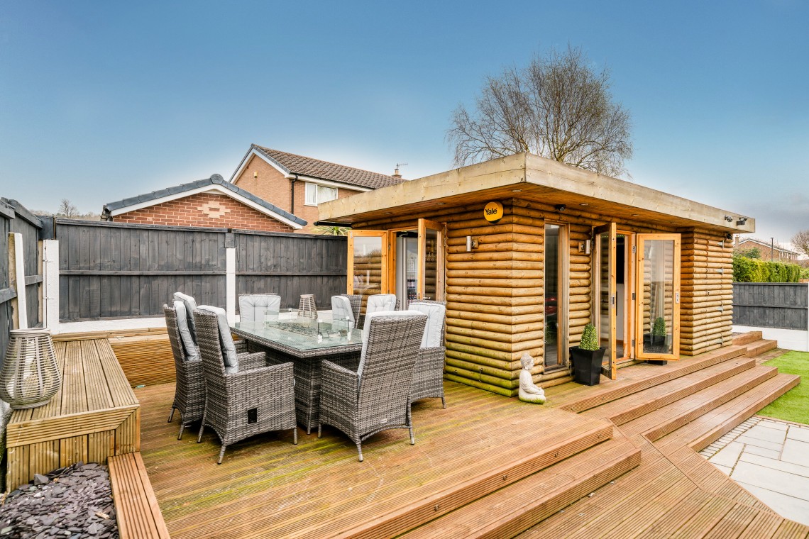 Images for Eastleigh, Skelmersdale