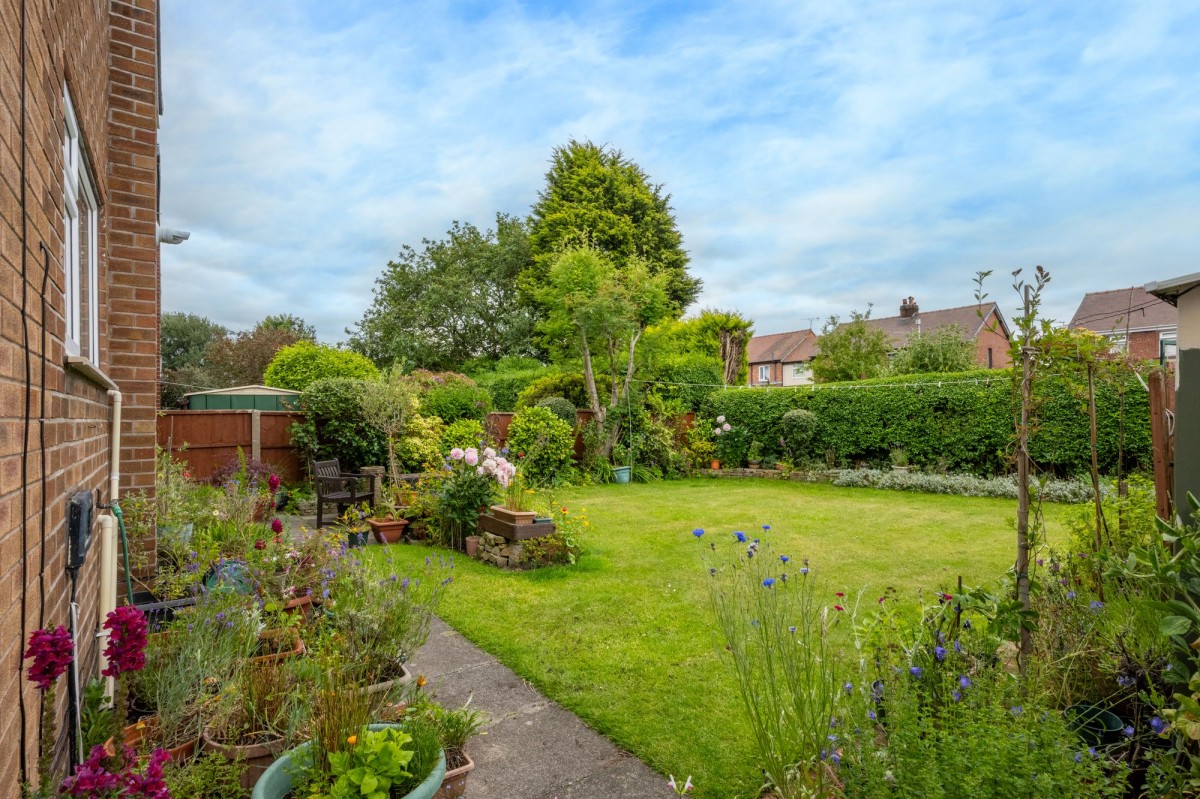 Images for New Acres, Newburgh, WN8