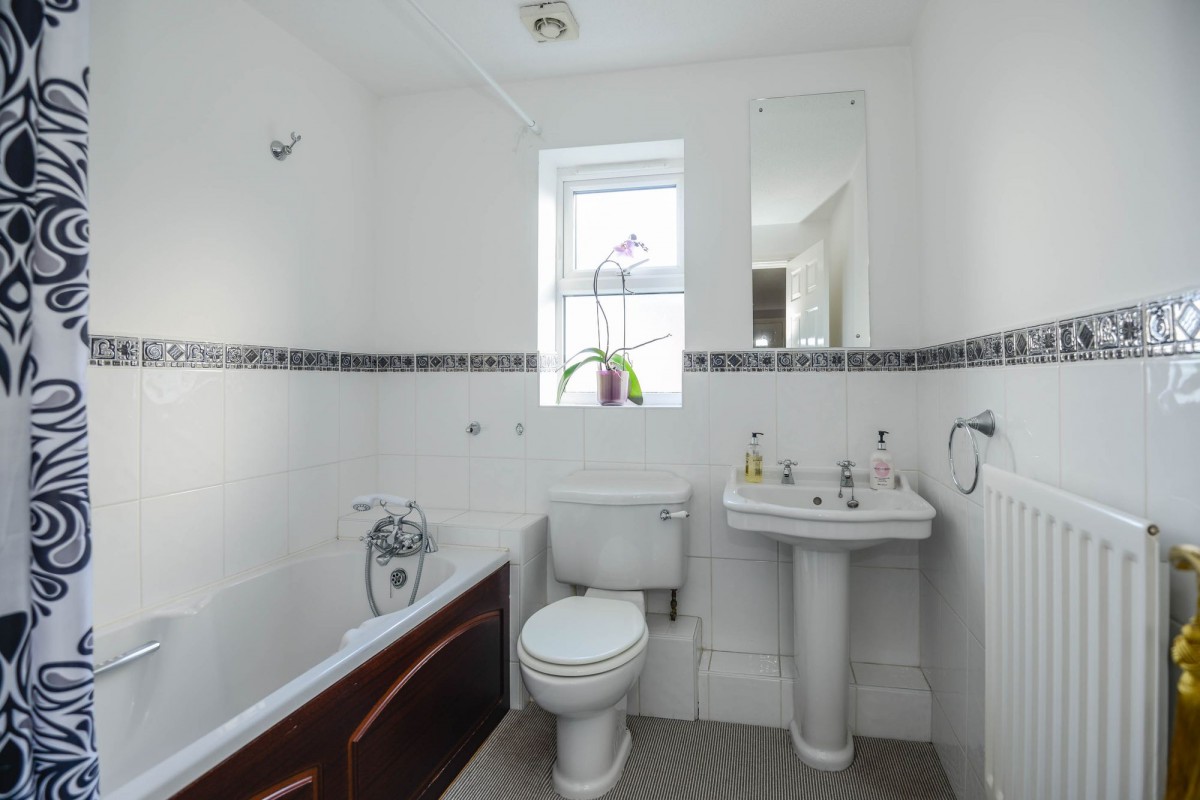 Images for Bracknel Way, Aughton, L39