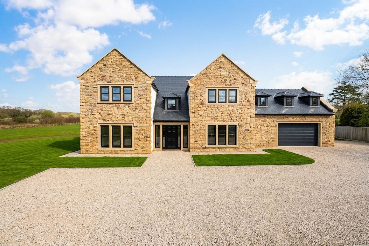 Images for Back Lane, Mawdesley, L40