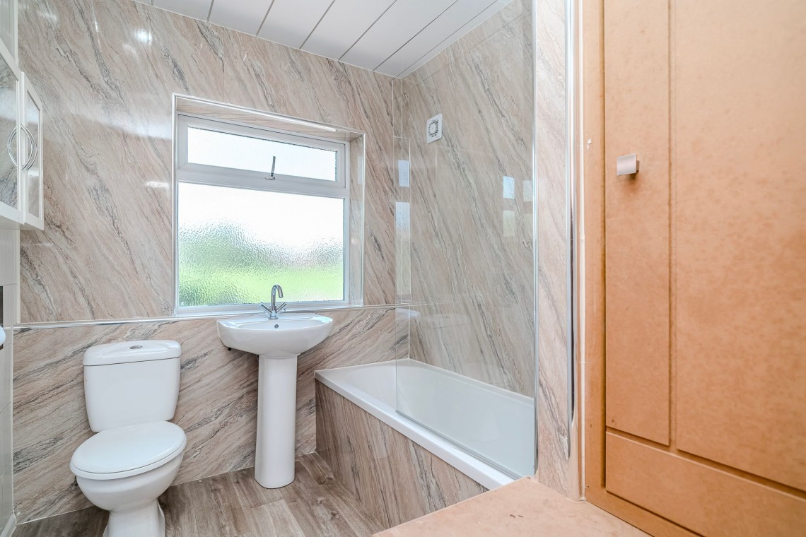 Images for Eaves Green Road, Chorley, PR7