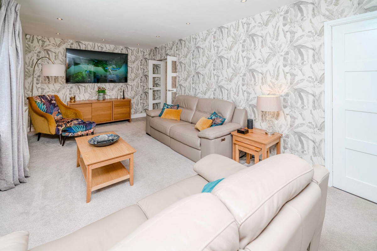 Images for Worden Lane, Leyland, PR25