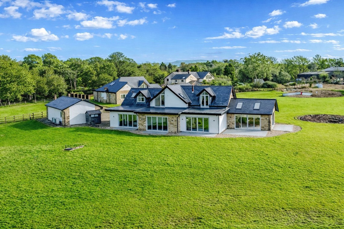 Images for Delph Lane, Charnock Richard, PR7