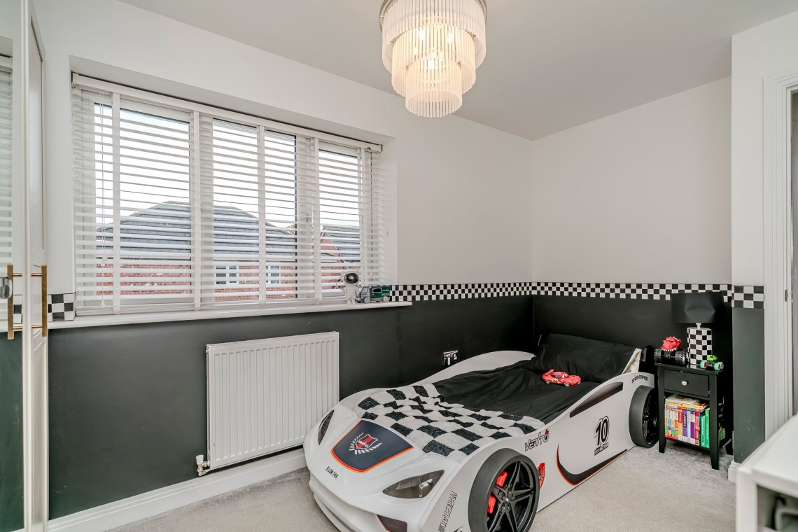 Images for Shaw Green Crescent, Euxton, PR7