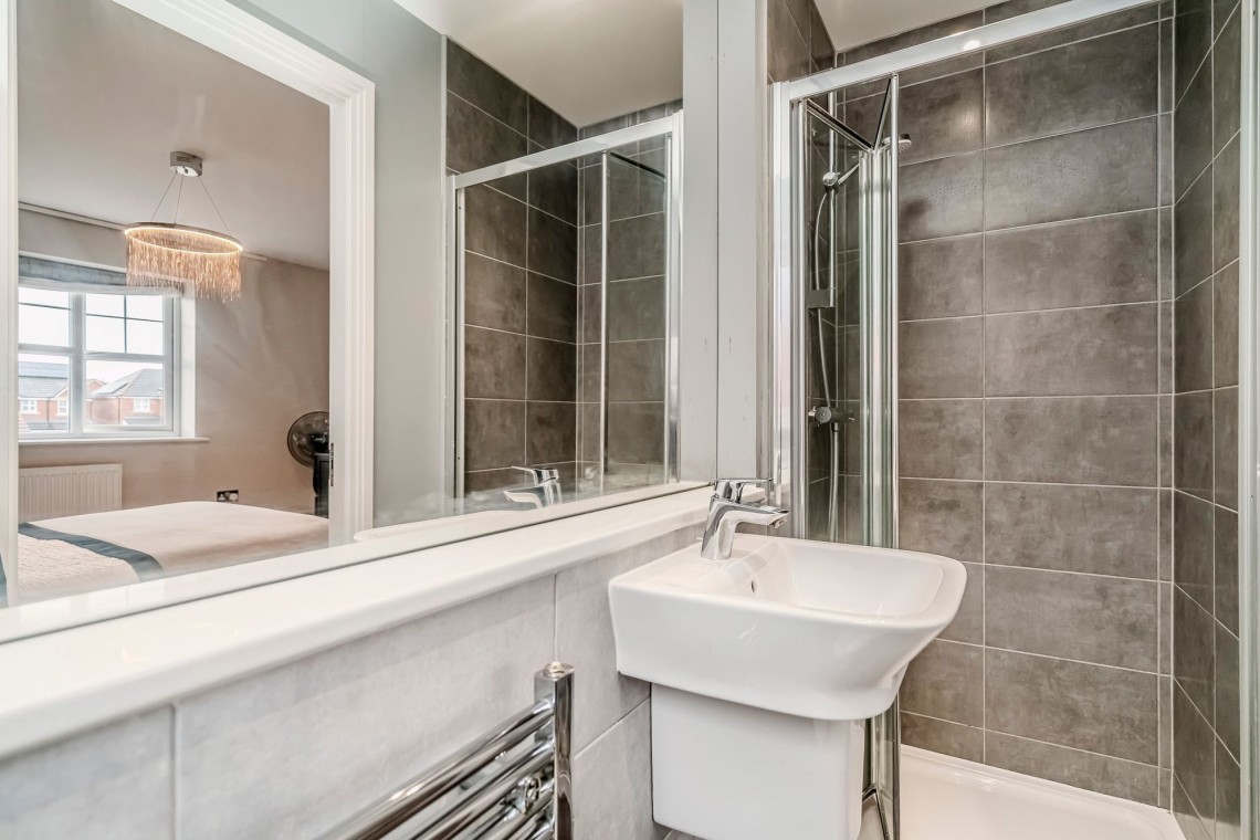 Images for Shaw Green Crescent, Euxton, PR7