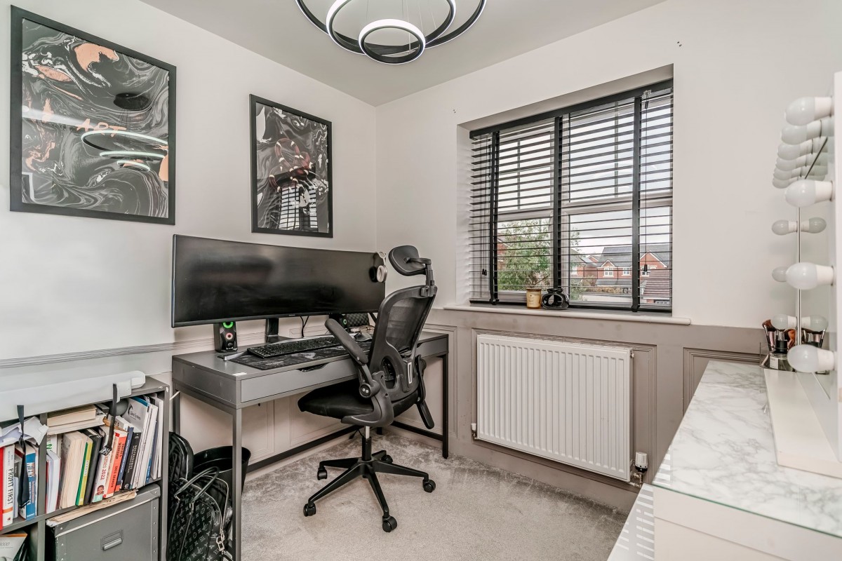 Images for Shaw Green Crescent, Euxton, PR7