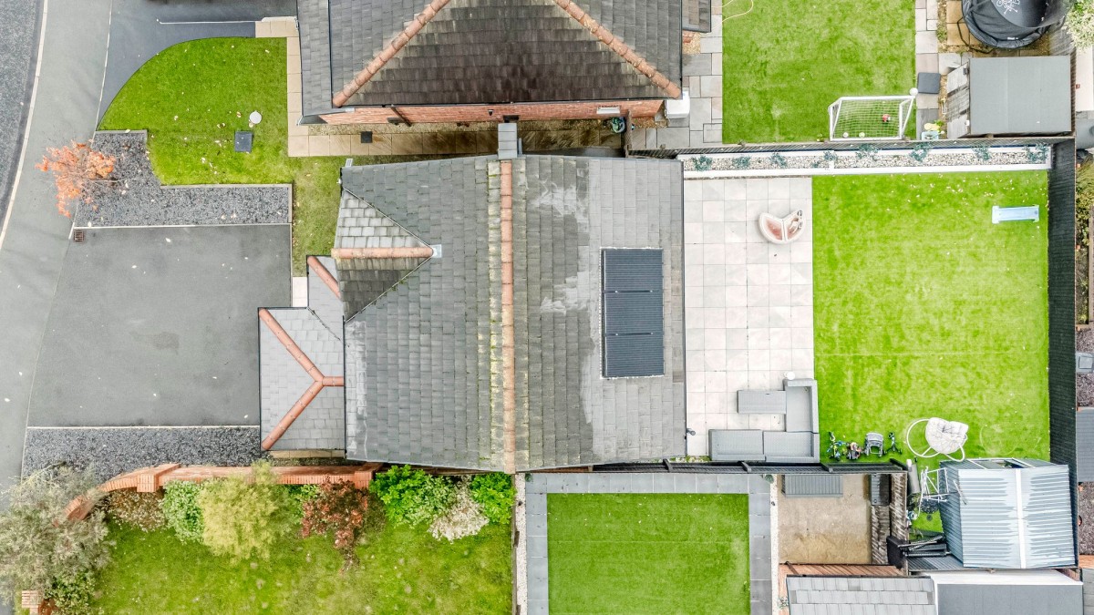 Images for Shaw Green Crescent, Euxton, PR7