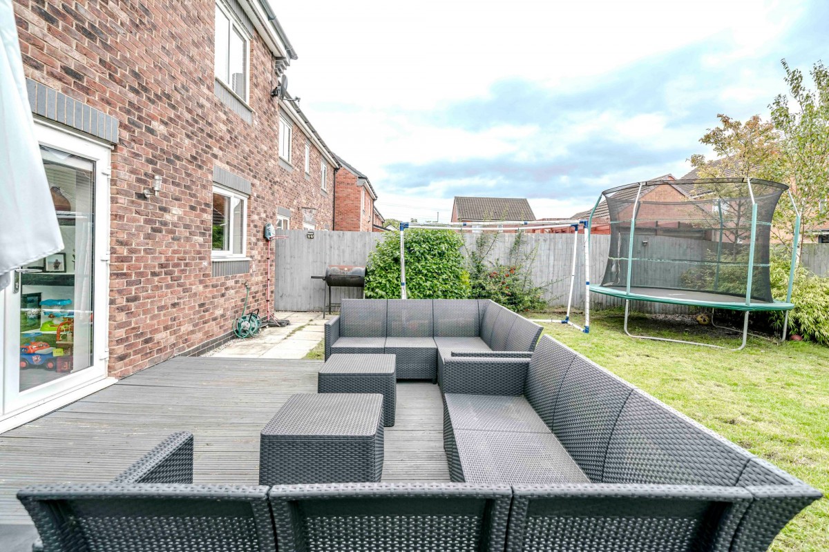 Images for 9 Pennington Drive, Leyland, PR26