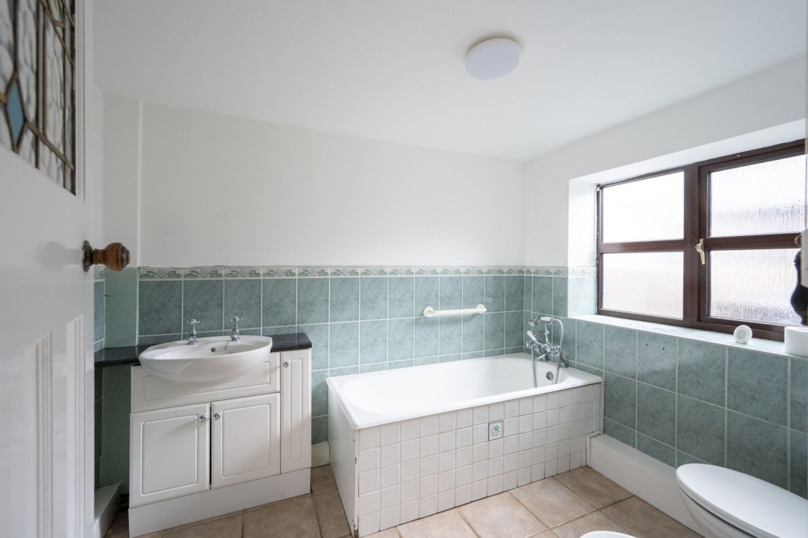 Images for Four Lane Ends, Bickerstaffe, L39