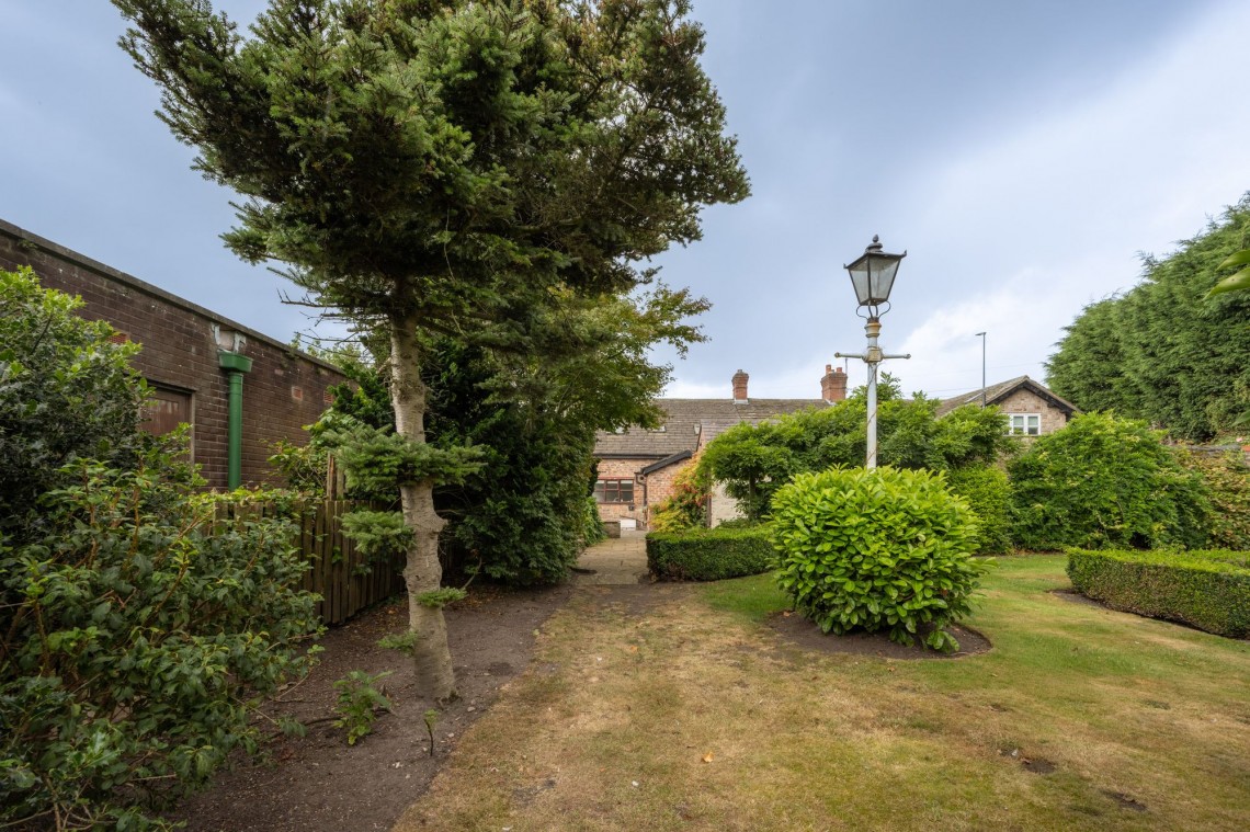 Images for Four Lane Ends, Bickerstaffe, L39