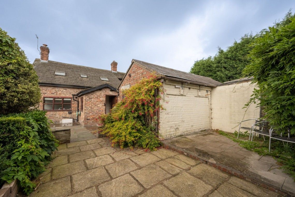 Images for Four Lane Ends, Bickerstaffe, L39