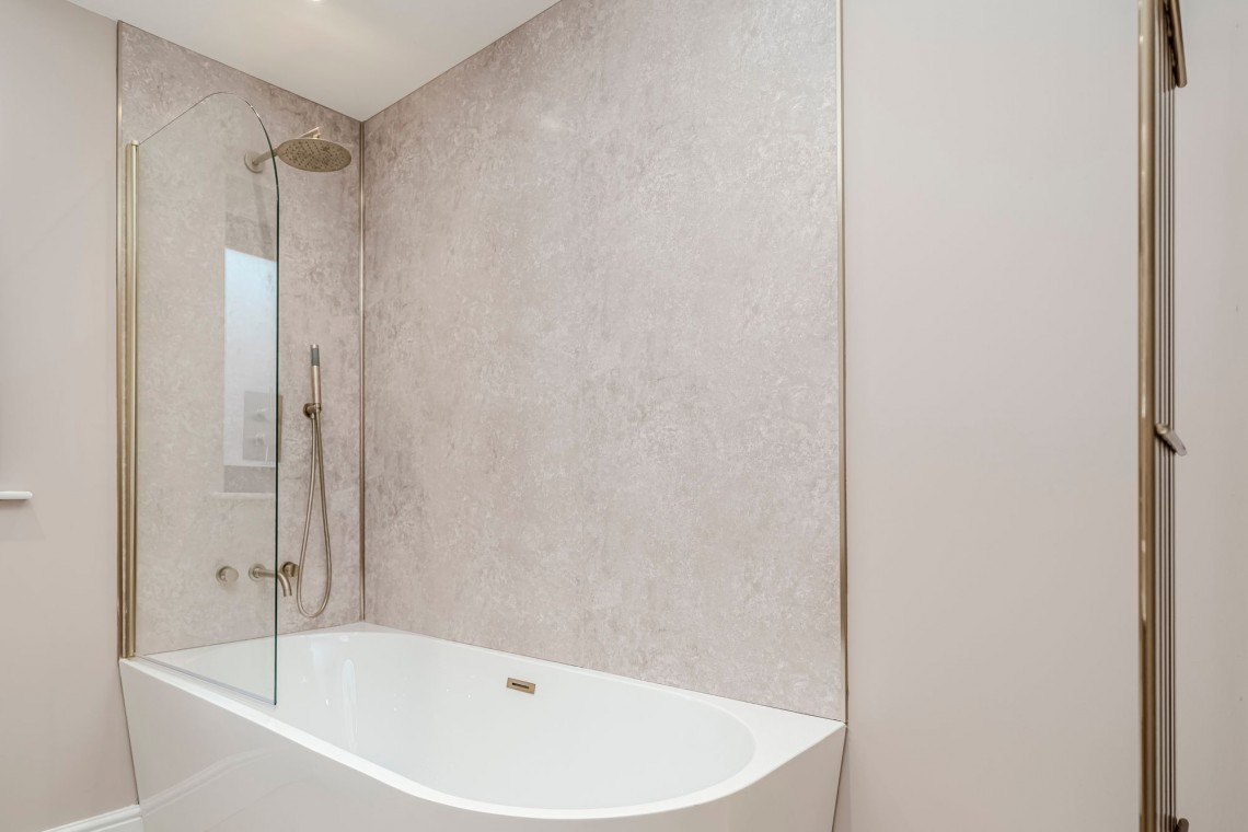 Images for Green Lane, Standish, WN6