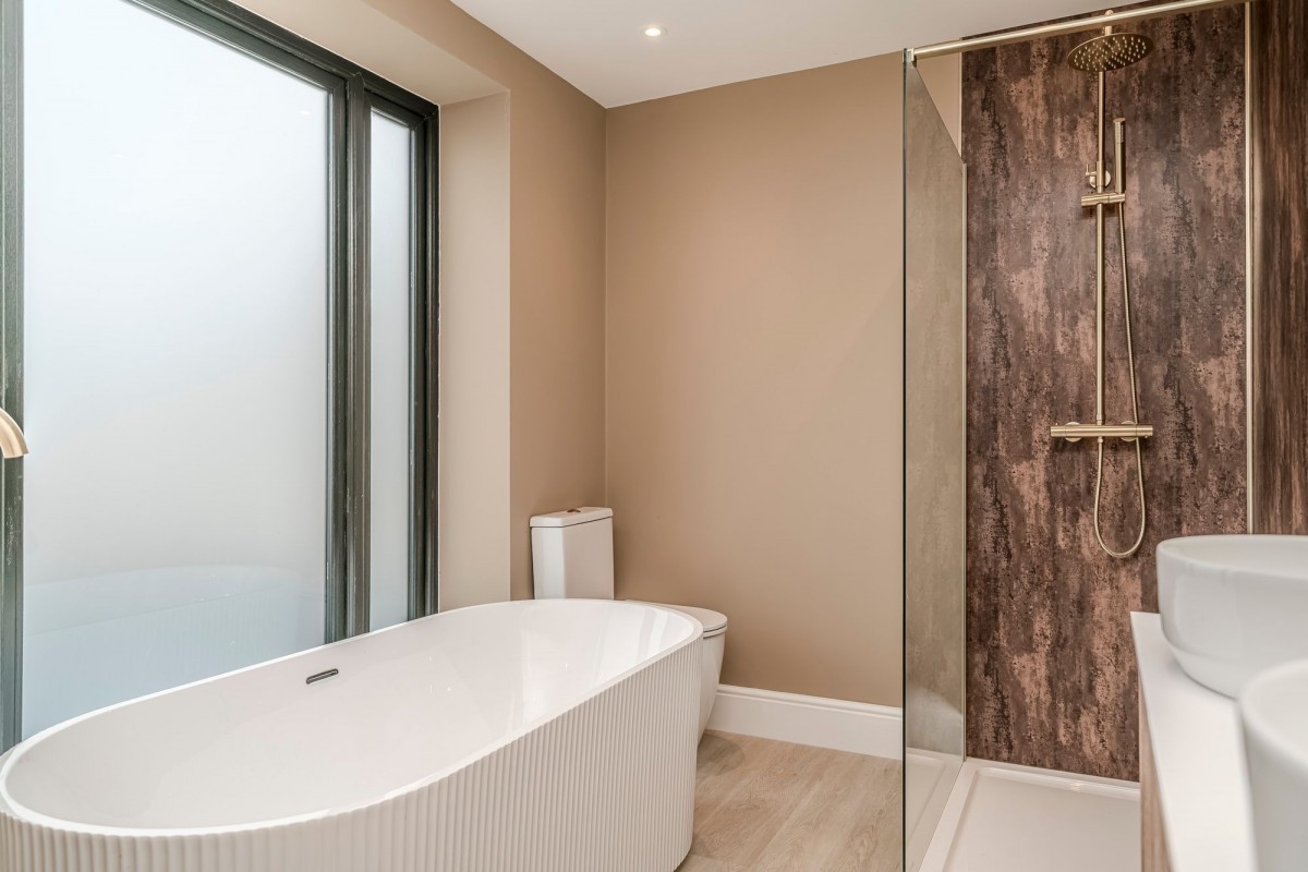 Images for Green Lane, Standish, WN6