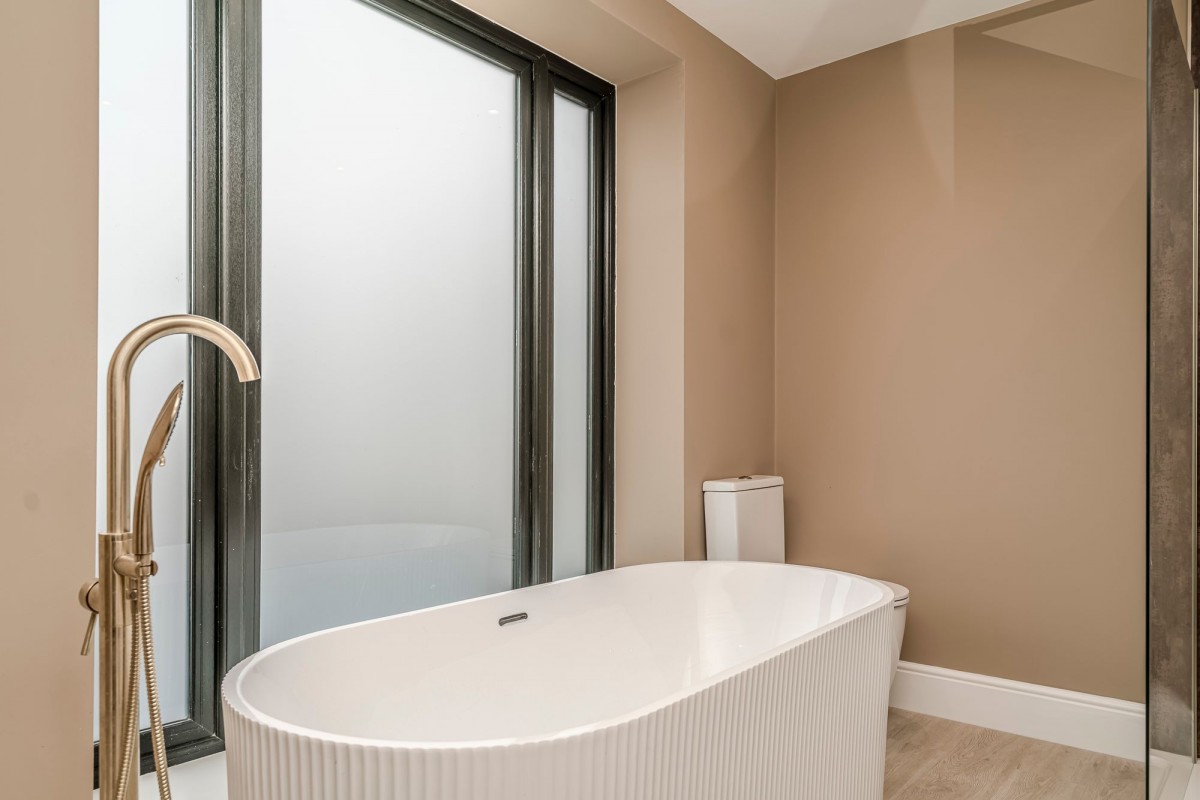 Images for Green Lane, Standish, WN6