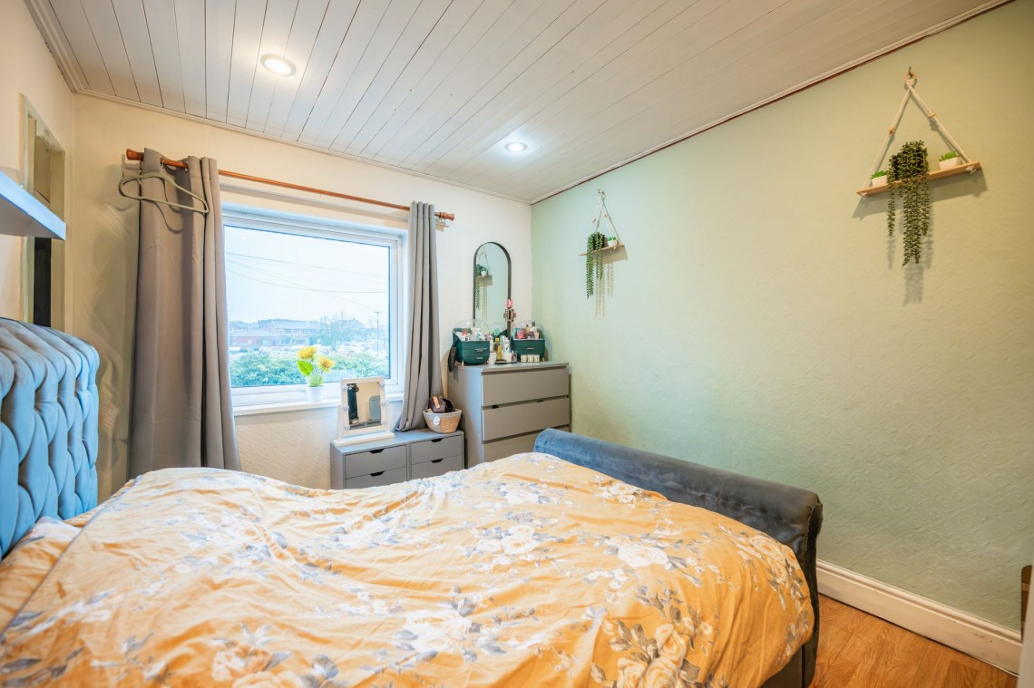 Images for Park Avenue, Ormskirk, L39