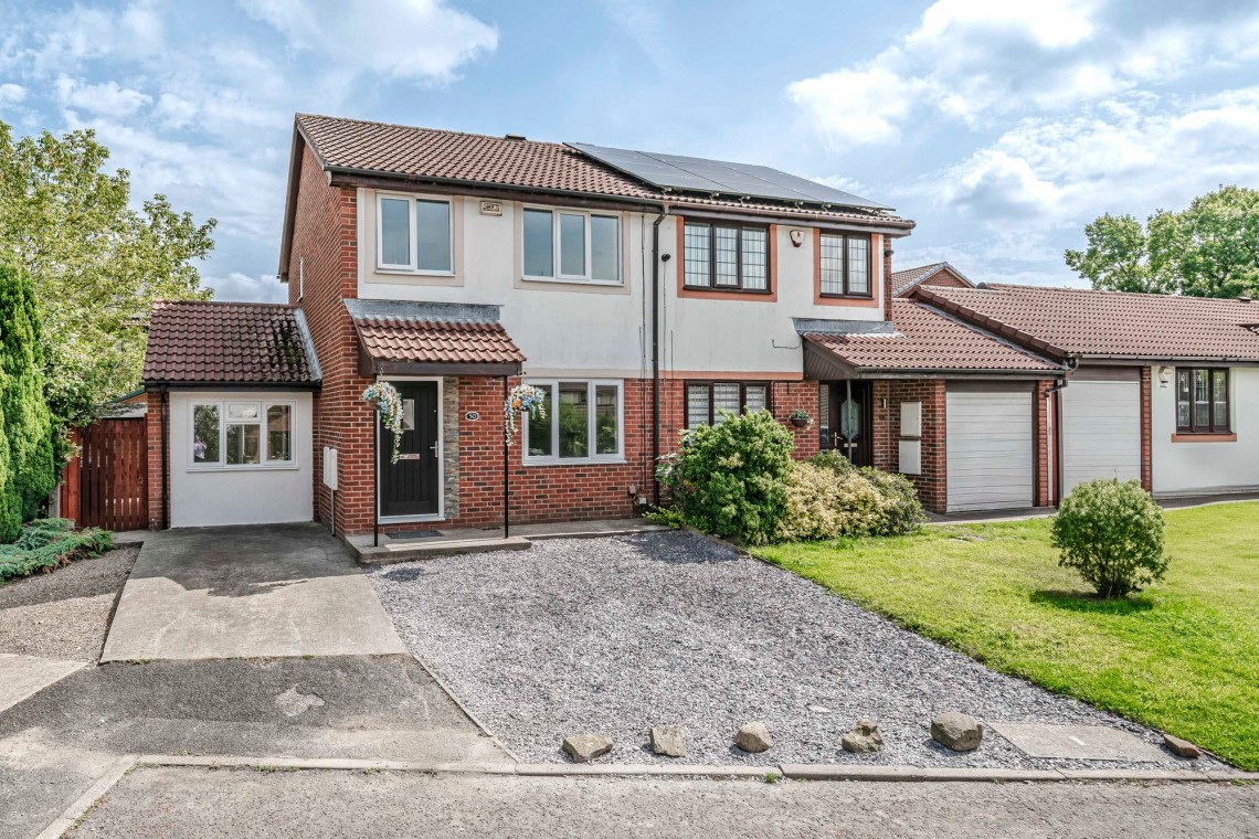 Images for Blackthorn Croft, Clayton-Le-Woods, PR6