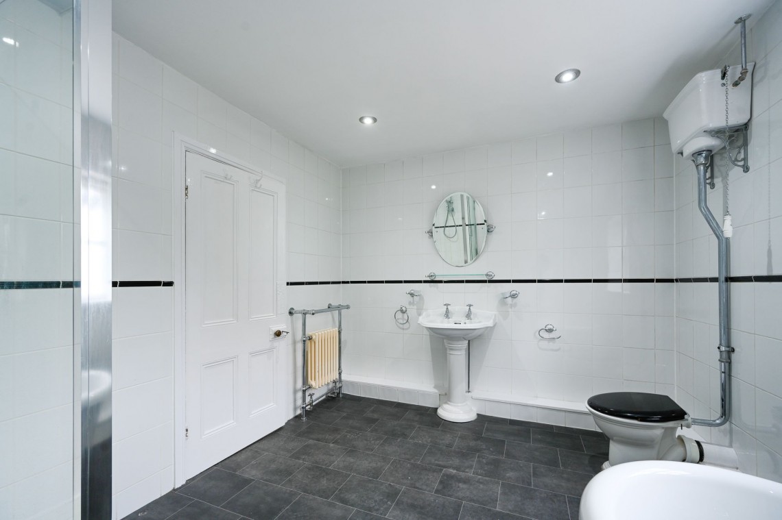 Images for Mill Lane, Aughton, L39