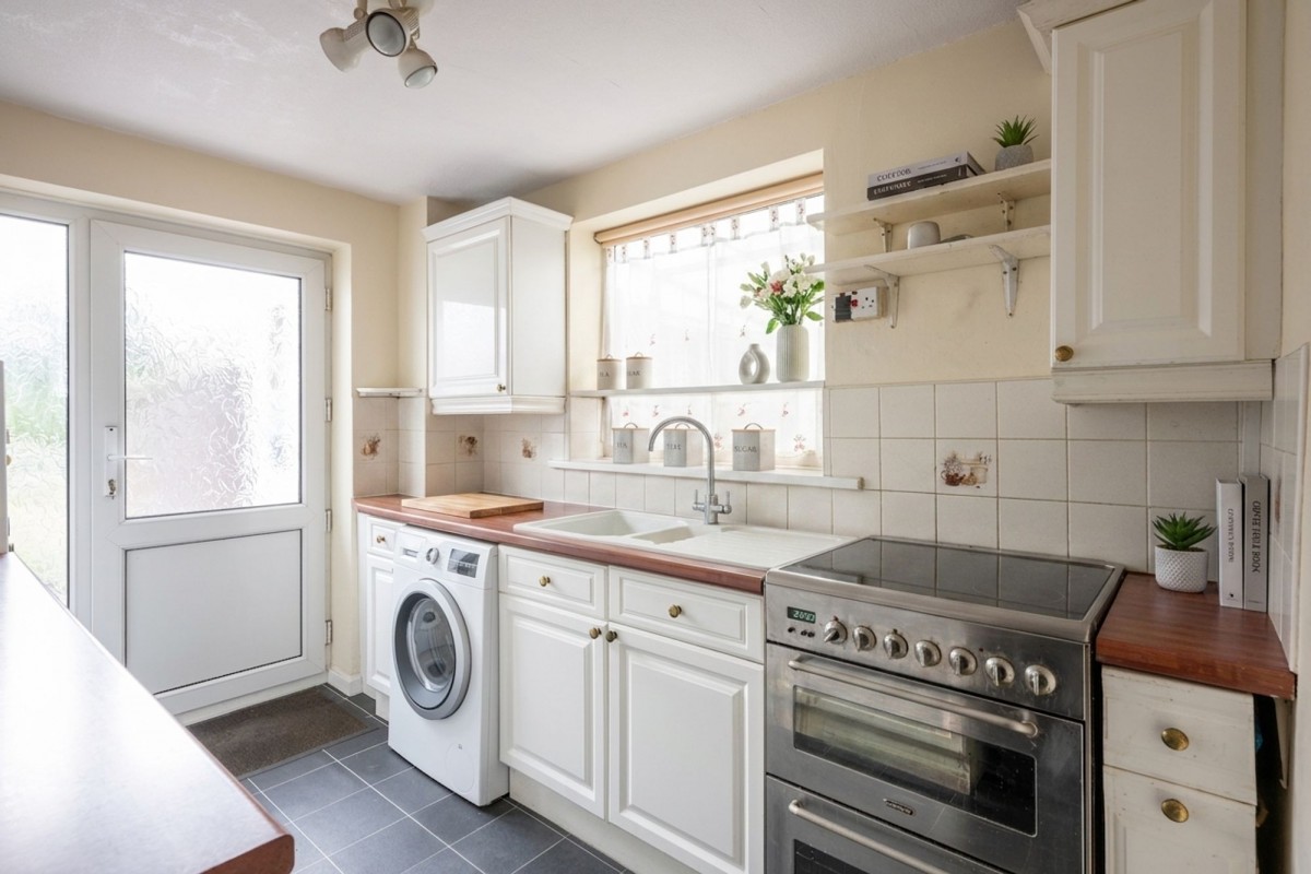 Images for Standhouse Lane, Aughton, L39