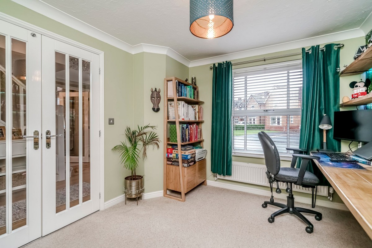 Images for Gleneagles Drive, Euxton, PR7