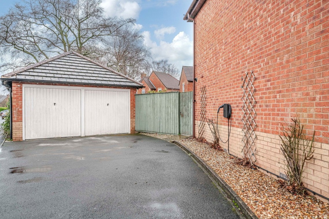 Images for Gleneagles Drive, Euxton, PR7