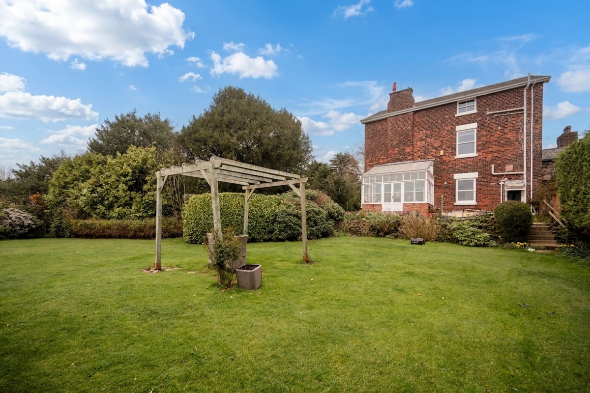 Images for Winifred Lane, Aughton, L39