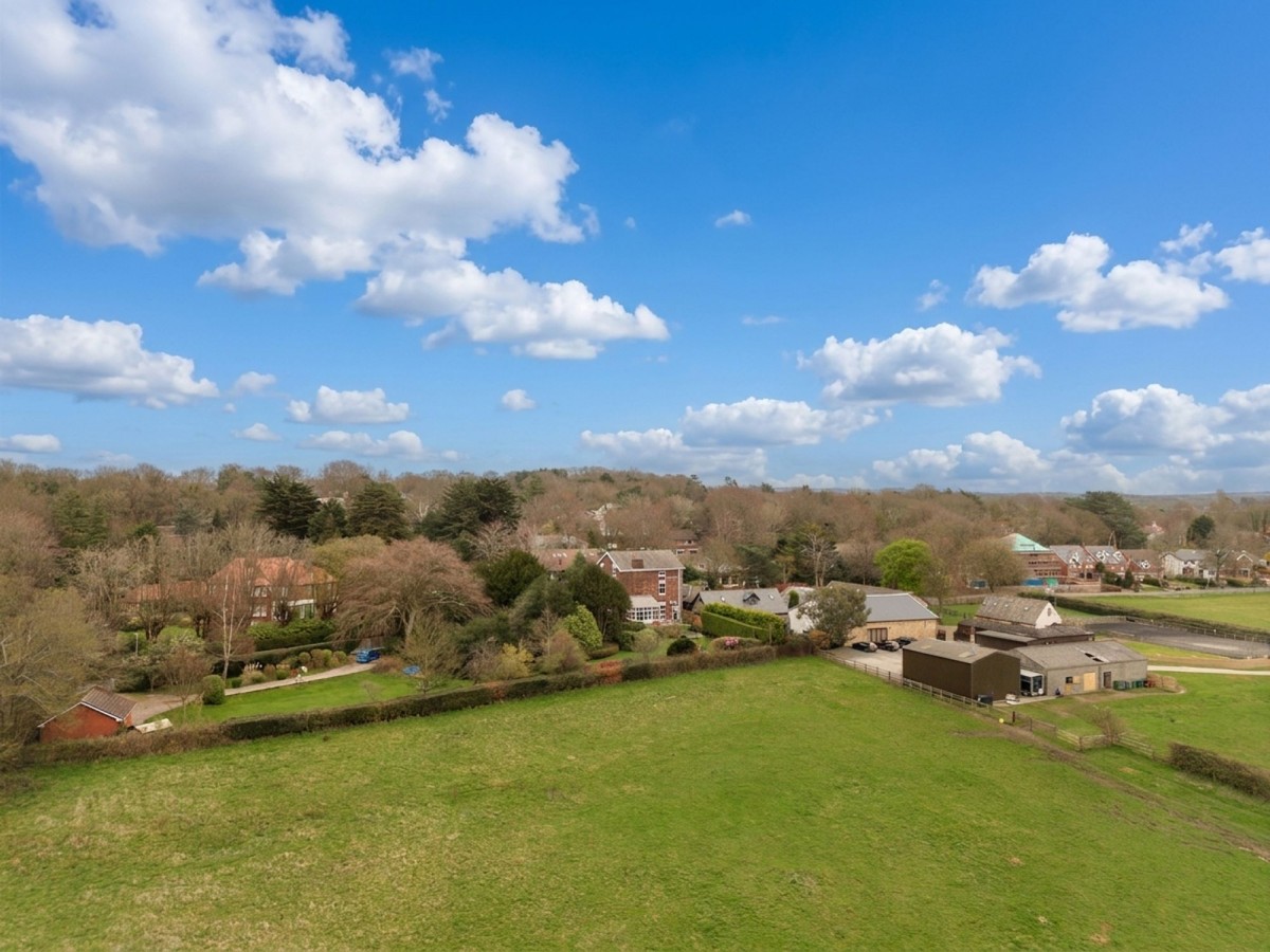 Images for Winifred Lane, Aughton, L39
