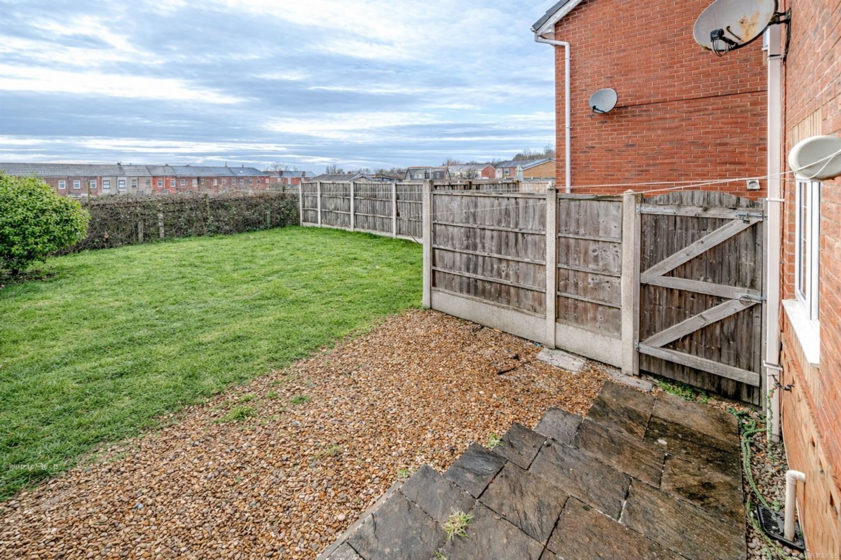 Images for Hemfield Close, Ince, WN2