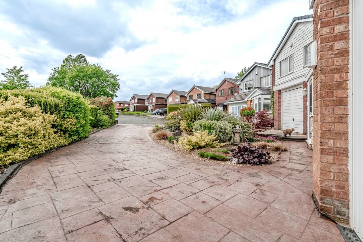 Images for Woburn Avenue, Bolton, BL2