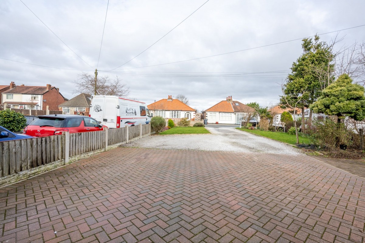 Images for Moss Road, Southport, PR8