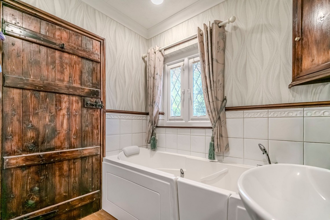 Images for Gough Lane, Bamber Bridge, PR5