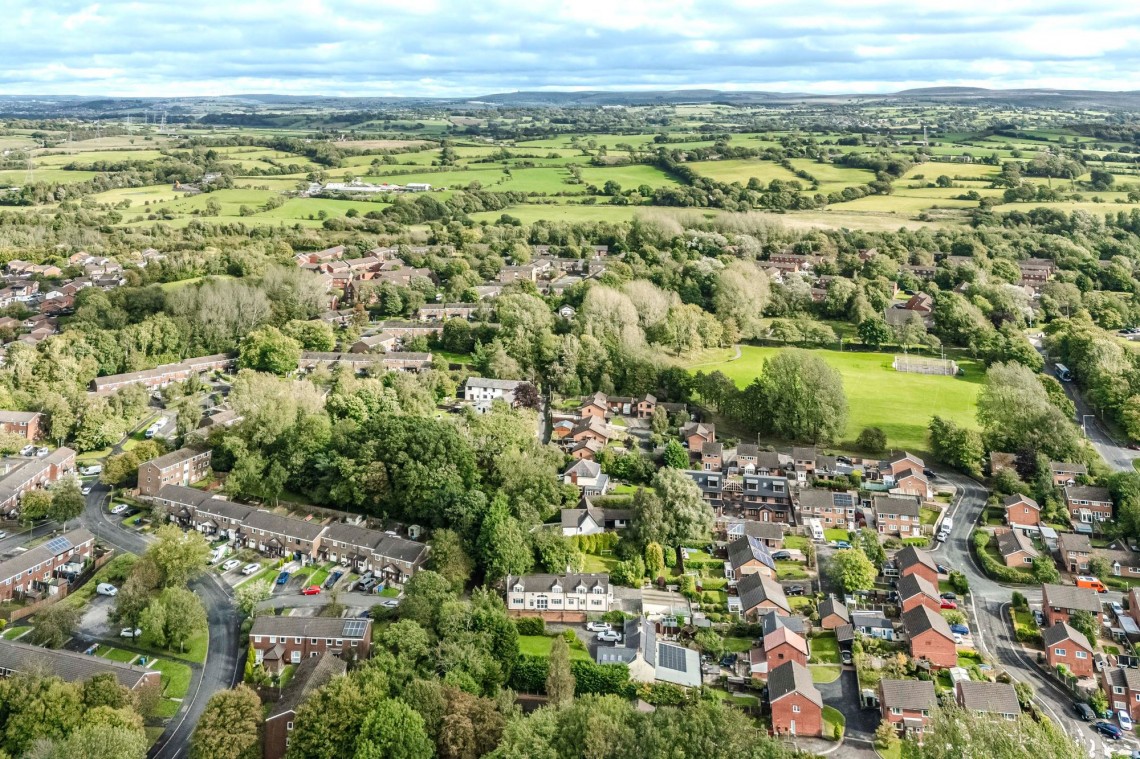 Images for Gough Lane, Bamber Bridge, PR5