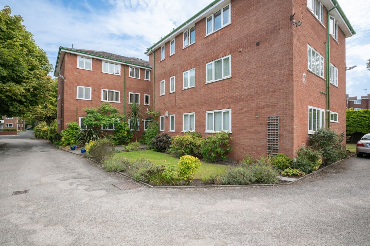 Images for Lord Street West, Southport, PR8