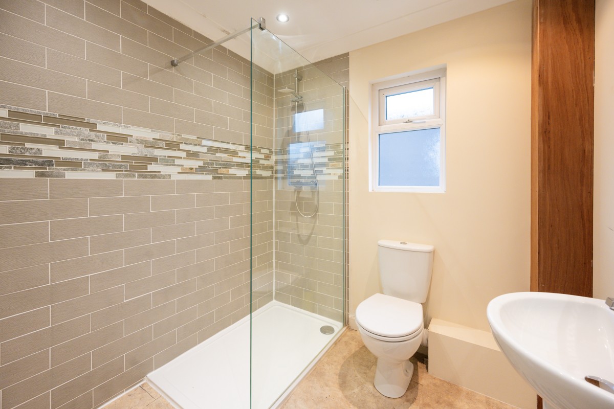 Images for Glenside, Appley Bridge