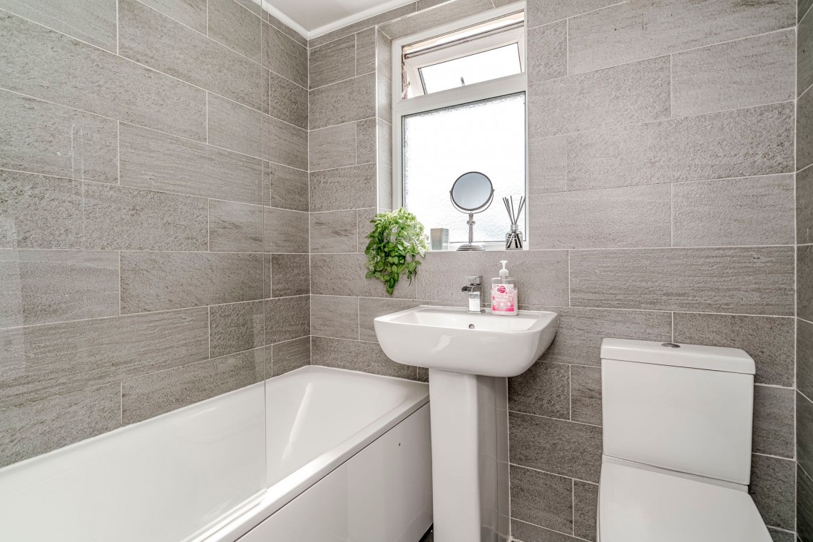 Images for Glenluce Drive, Preston, PR1