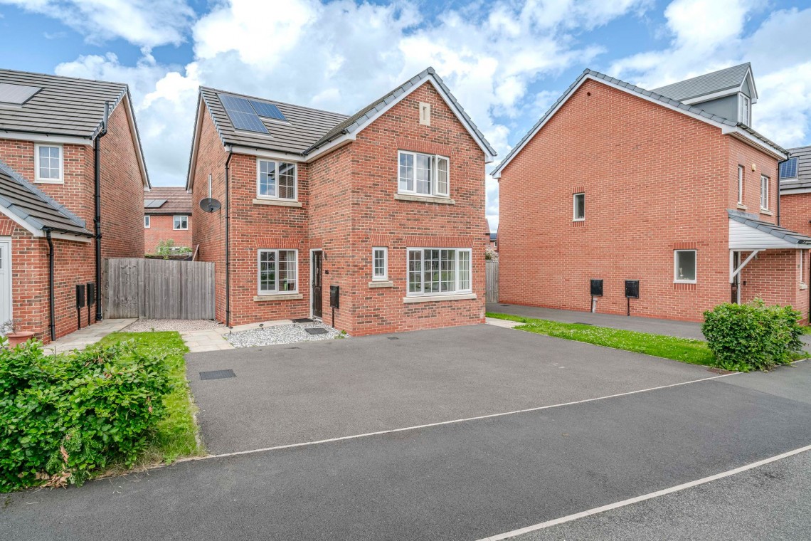 Images for Maxy House Road, Cottam, PR4