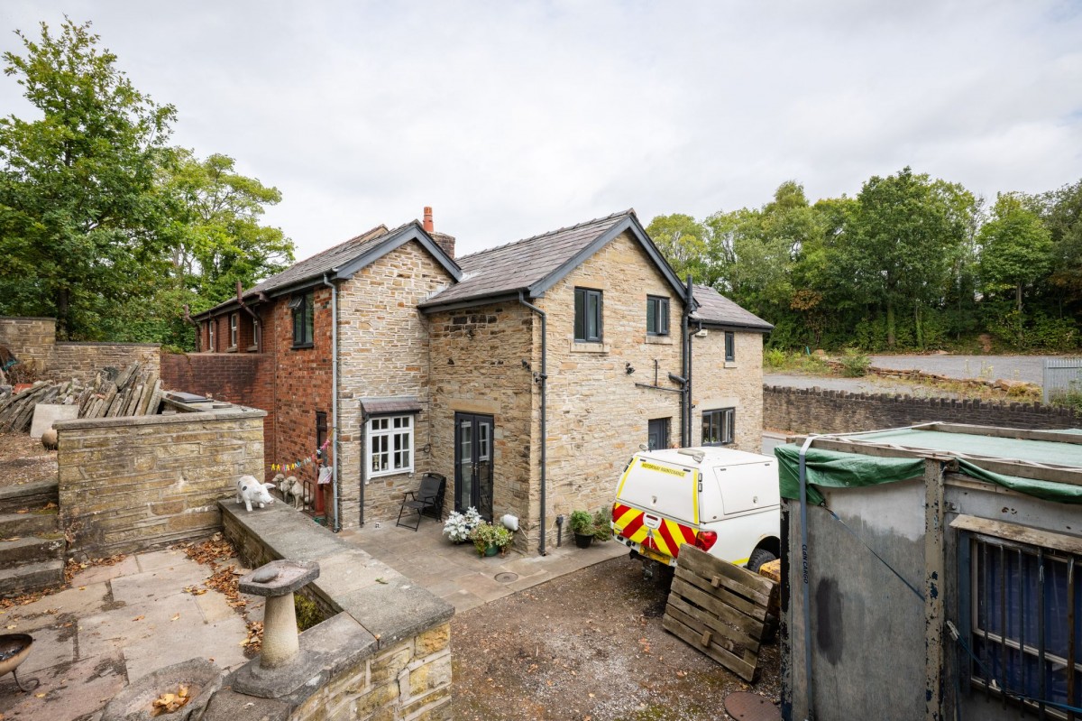 Images for Appley Bridge, Wigan, WN6