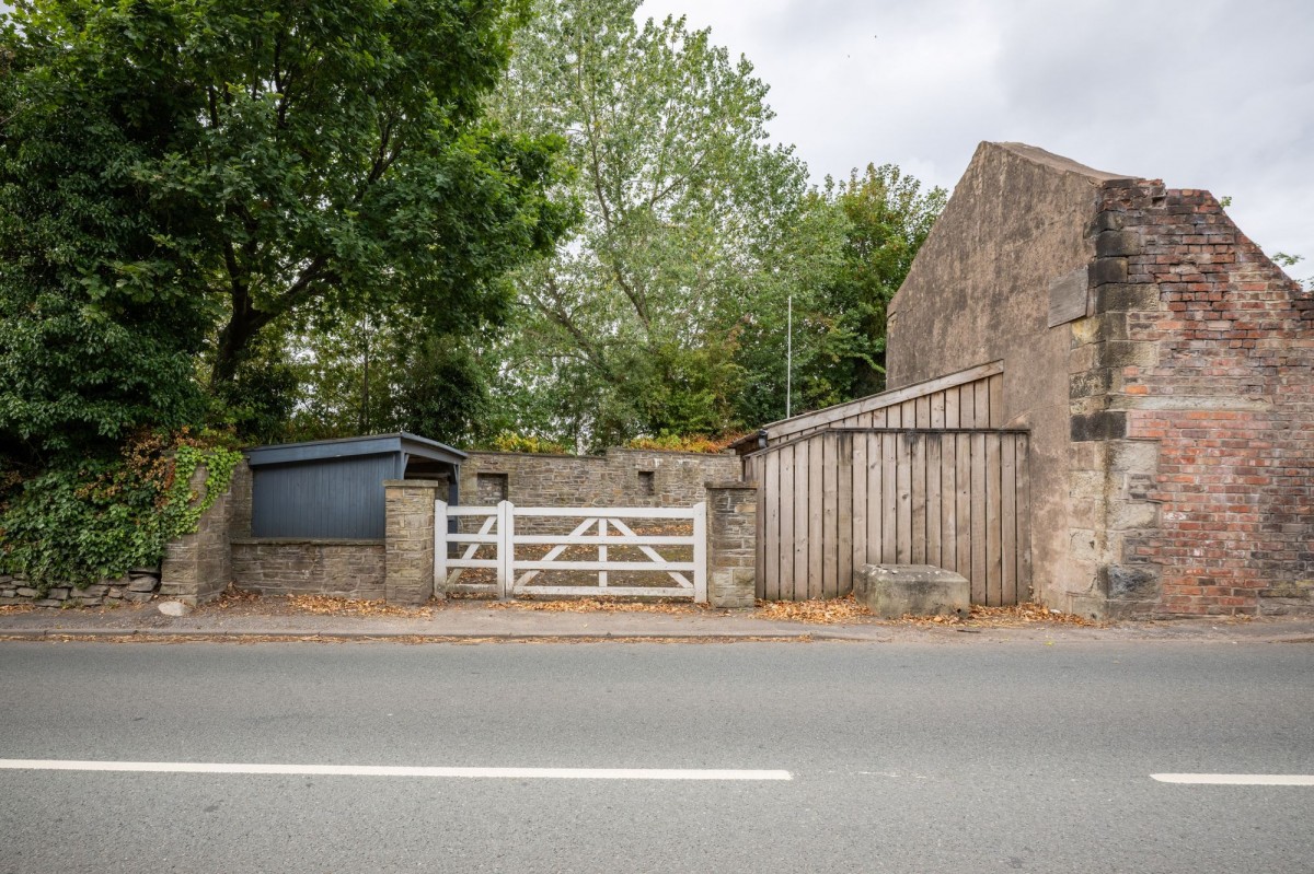 Images for Appley Bridge, Wigan, WN6