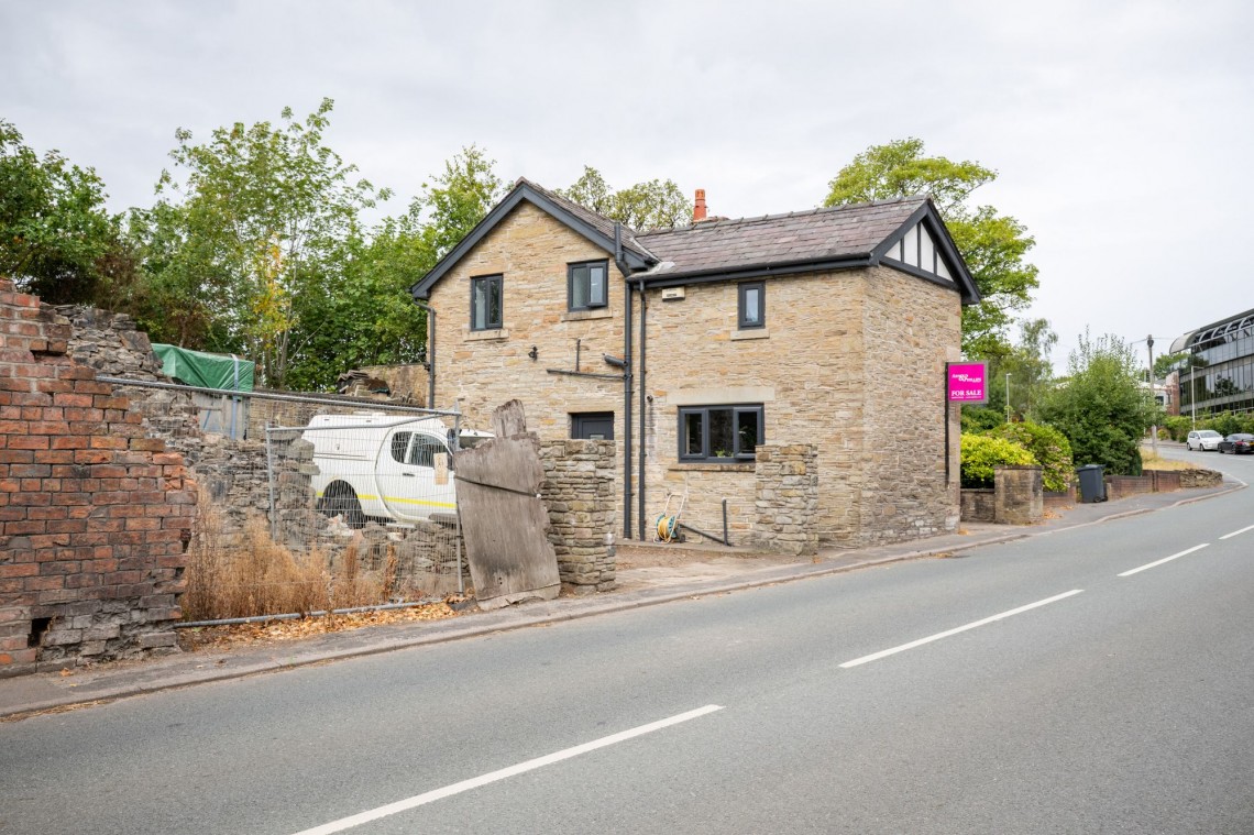 Images for Appley Bridge, Wigan, WN6