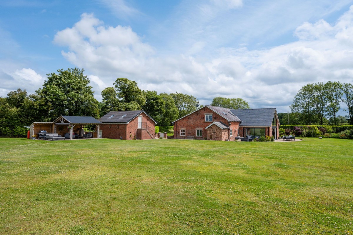 Images for North Road, Bretherton, PR26