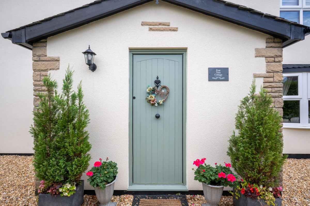 Images for The Gravel, Mere Brow, PR4