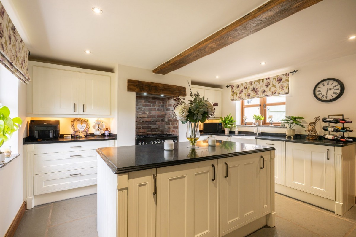 Images for The Gravel, Mere Brow, PR4